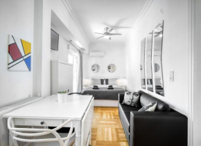 The Cactus Apartment with Large Sunny Balcony